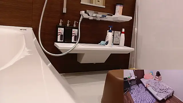 BANANA GOGO online show from March 29, 7:52 am