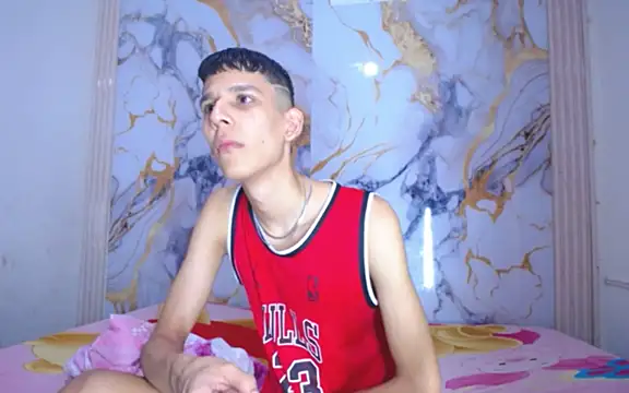 Desire Boys1 online show from March 12, 7:09 pm