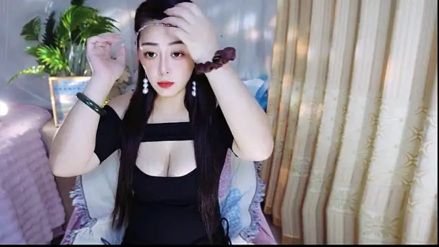 Snapshot of Qingxin309 chatting on May 8, 4:45 pm Qingxin309 online show from May 8, 4:45 pm