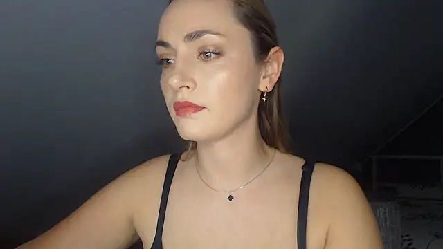 Snapshot of ScarlettSensitive chatting on May 29, 6:22 am ScarlettSensitive online show from May 29, 6:22 am