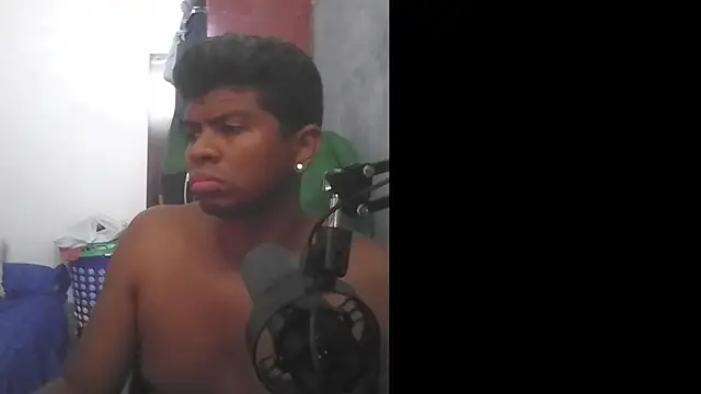 Axel 94 online show from April 4, 7:28 am