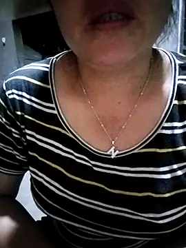 Min-in online show from April 18, 10:10 pm