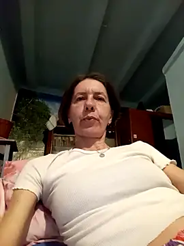 Tania9876 online show from April 16, 8:09 pm