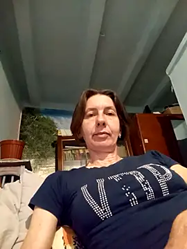 Tania9876 online show from April 26, 6:49 pm