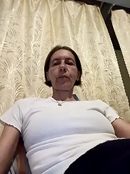 Snapshot of Tania9876 chatting on June 5, 6:57 pm Tania9876 online show from June 5, 6:57 pm