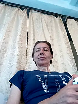 Snapshot of Tania9876 chatting on June 9, 5:52 am Tania9876 online show from June 9, 5:52 am