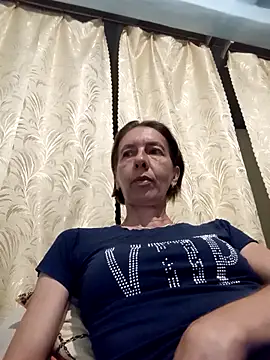 Snapshot of Tania9876 chatting on June 11, 7:01 pm Tania9876 online show from June 11, 7:01 pm