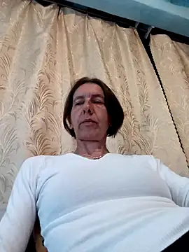 Snapshot of Tania9876 chatting on June 12, 4:17 pm Tania9876 online show from June 12, 4:17 pm