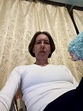 Snapshot of Tania9876 chatting on June 16, 7:05 pm Tania9876 online show from June 16, 7:05 pm