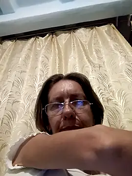 Snapshot of Tania9876 chatting on June 29, 7:03 pm Tania9876 online show from June 29, 7:03 pm