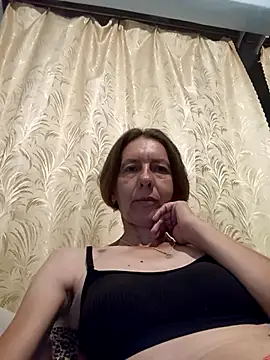 Snapshot of Tania9876 chatting on July 1, 7:57 pm Tania9876 online show from July 1, 7:57 pm