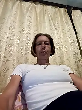 Snapshot of Tania9876 chatting on July 14, 6:46 pm Tania9876 online show from July 14, 6:46 pm