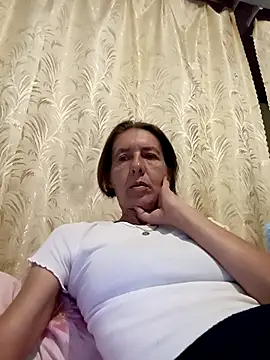 Snapshot of Tania9876 chatting on July 28, 8:52 pm Tania9876 online show from July 28, 8:52 pm