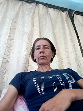 Snapshot of Tania9876 chatting on July 29, 9:07 am Tania9876 online show from July 29, 9:07 am