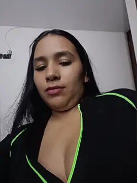 Snapshot of Karla__Morrison chatting on May 27, 1:57 am Karla Morrison online show from May 27, 1:57 am