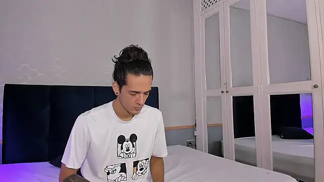 Skinny Mac online show from March 17, 12:08 pm