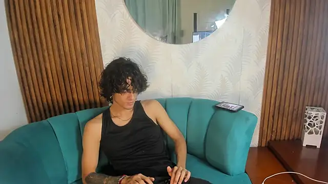 Skinny Mac online show from March 20, 2:11 pm