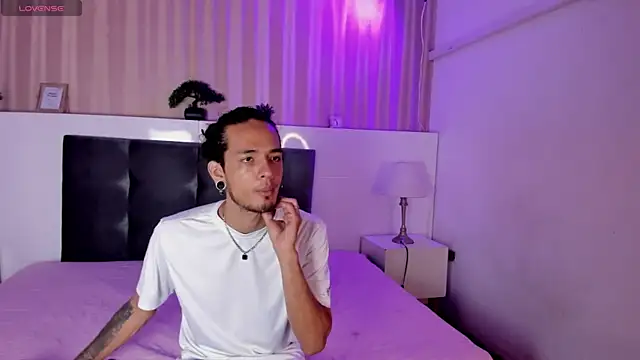 Skinny Mac online show from July 17, 2:13 pm