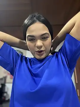 Bella-Ferrer online show from April 12, 6:24 pm