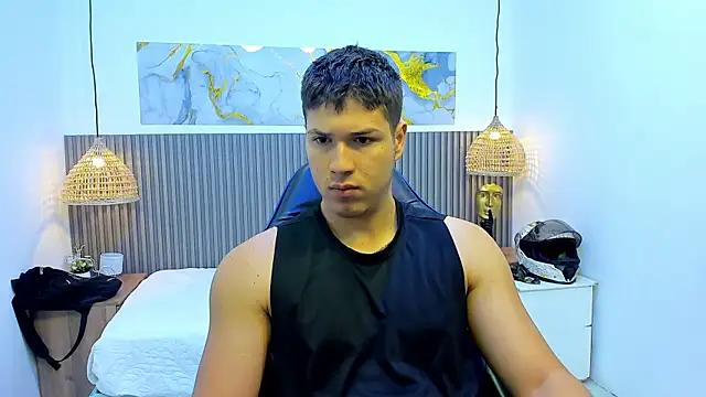 Snapshot of AlessandroFranco chatting on July 25, 12:14 pm AlessandroFranco online show from July 25, 12:14 pm