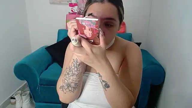 veronicaparkersex online show from April 22, 12:28 pm