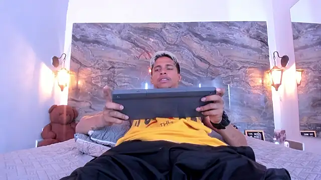 Snapshot of gregg-miller chatting on March 16, 7:29 pm gregg-miller online show from March 16, 7:29 pm