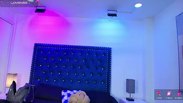 Gabriela meow online show from April 24, 12:29 pm