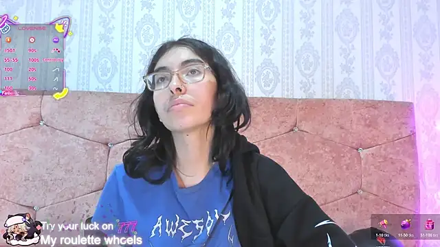 Molly A online show from March 25, 4:02 pm