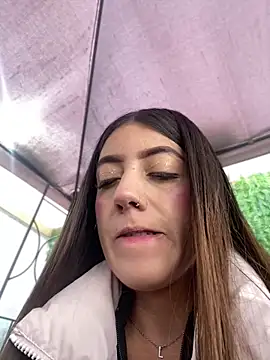 Snapshot of Electra_Pinkk chatting on June 7, 1:59 pm Electra Pinkk online show from June 7, 1:59 pm