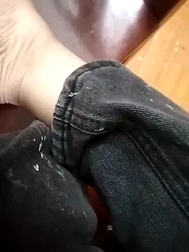 Amanda  ena- online show from April 24, 3:20 am