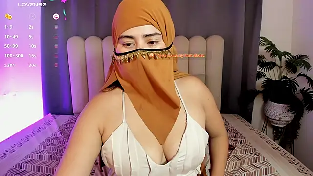 Snapshot of bahiya_aziz chatting on May 7, 1:16 pm bahiya aziz online show from May 7, 1:16 pm