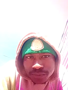 Snapshot of kushsmoothy chatting on May 23, 7:02 am kushsmoothy online show from May 23, 7:02 am
