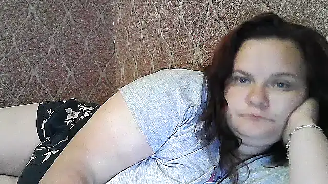 DollyGersonn online show from July 8, 1:32 am