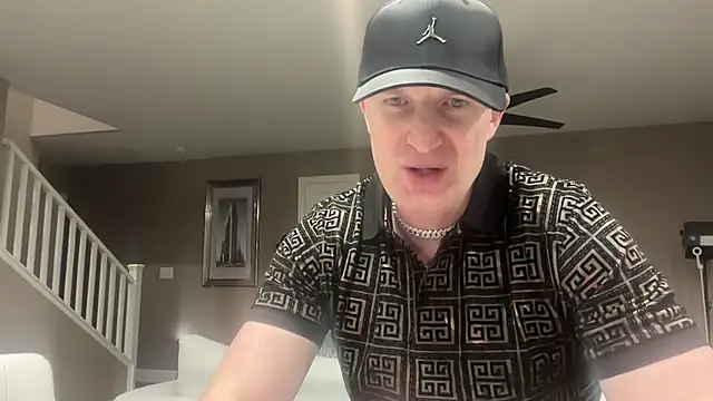 Naughty Ken Barbie-69 online show from April 5, 11:40 am