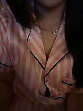 Snapshot of Cum-withyou chatting on May 14, 5:42 pm Cum-withyou online show from May 14, 5:42 pm