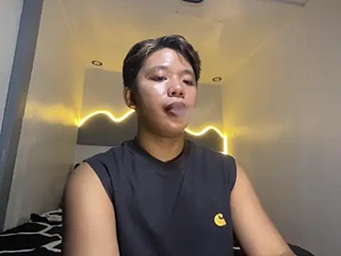 Snapshot of urasianrey chatting on June 4, 4:35 pm urasianrey online show from June 4, 4:35 pm