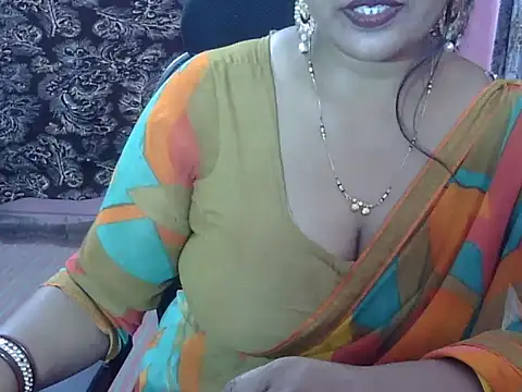 Snapshot of PINKI_012 chatting on March 18, 6:49 am PINKI 012 online show from March 18, 6:49 am