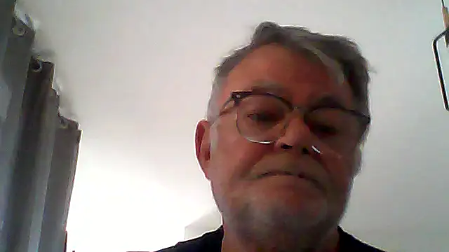 Snapshot of oura chatting on May 16, 6:32 am oura online show from May 16, 6:32 am