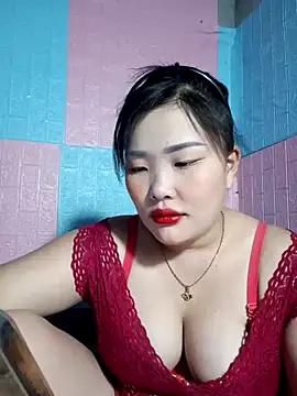 Snapshot of Irene-01 chatting on May 17, 1:51 pm Irene-01 online show from May 17, 1:51 pm