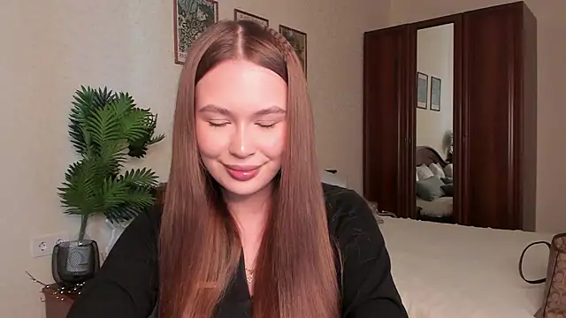 kittiangel00 online show from March 30, 12:39 pm