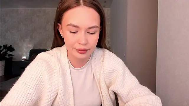 kittiangel00 online show from April 24, 4:26 am