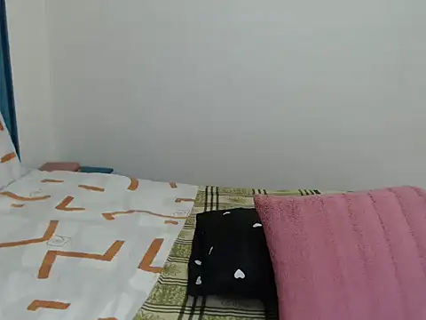 Snapshot of Tasha_xxx chatting on May 23, 3:45 am Tasha xxx online show from May 23, 3:45 am