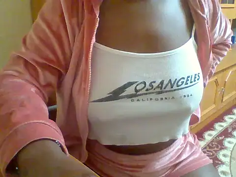 melaninebony2 online show from March 16, 6:01 pm