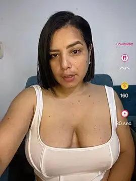 Kira33  online show from April 27, 12:14 pm