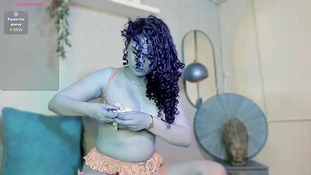 Cheryyl Blossom online show from March 13, 3:35 am