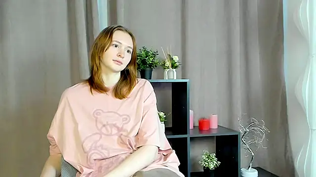 SalinaBellido online show from March 11, 8:09 am