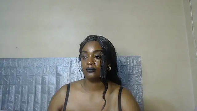 Snapshot of DarkEmpressxx chatting on June 4, 3:18 pm DarkEmpressxx online show from June 4, 3:18 pm