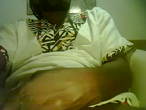 Snapshot of steven_mar43684 chatting on July 31, 9:52 am steven mar43684 online show from July 31, 9:52 am