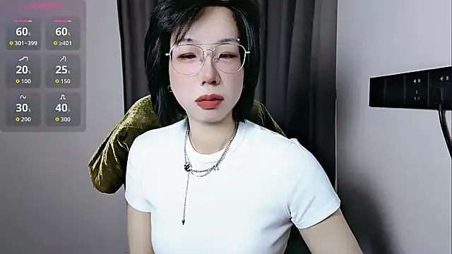 lin lin 520 520 online show from April 27, 7:50 am