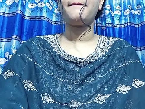 Emma 4433 online show from March 15, 4:13 pm